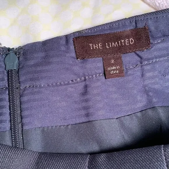 The Limited‎ belted pencil skirt - Picture 8 of 11